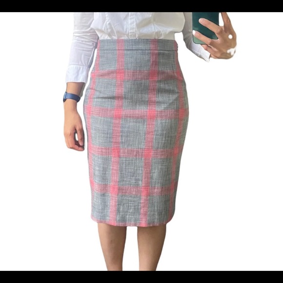 Striped pencil skirt